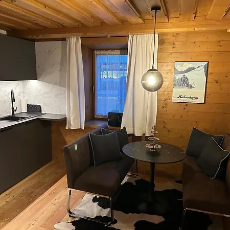 Kitzbuehel City Appartement 基茨比厄尔