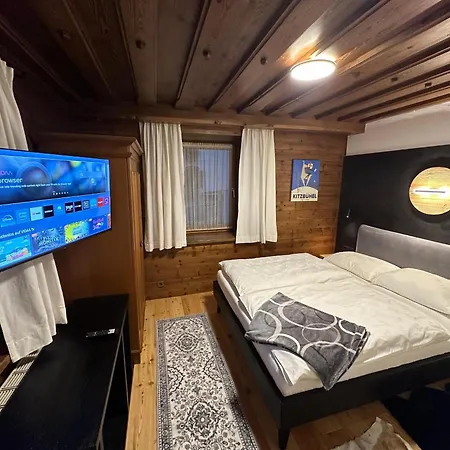 Kitzbuehel City Appartement 基茨比厄尔
